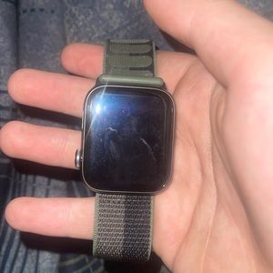 Apple Watch SE PM for more details!